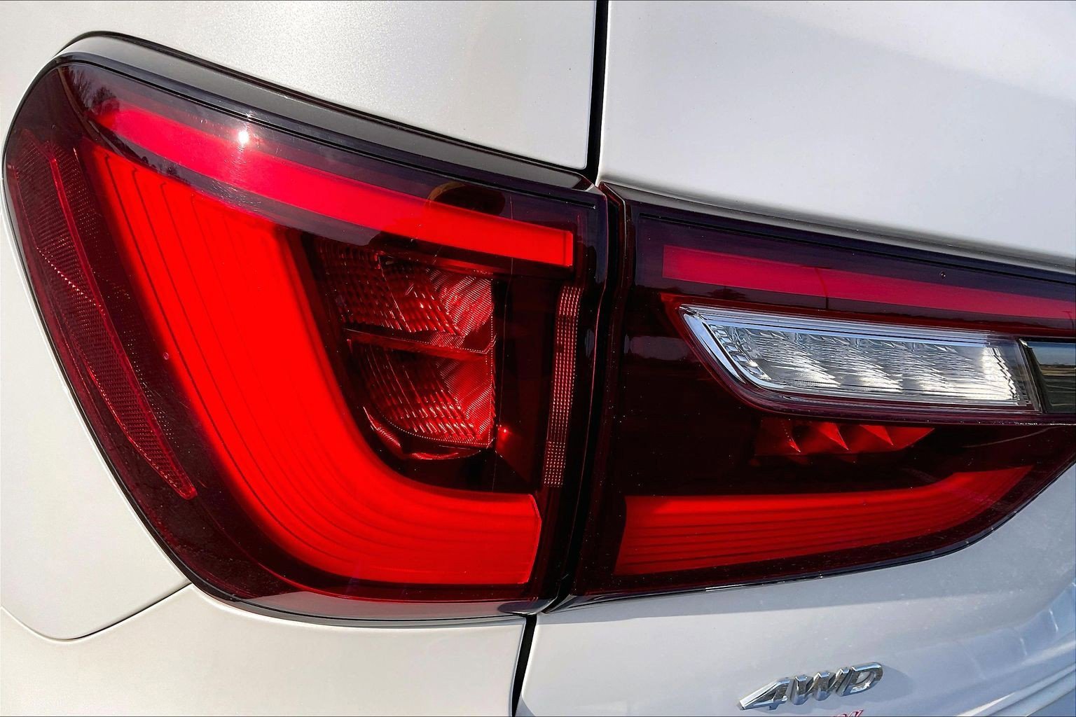 Used 2023 INFINITI QX80 Premium Select w/ Cargo Package image 25