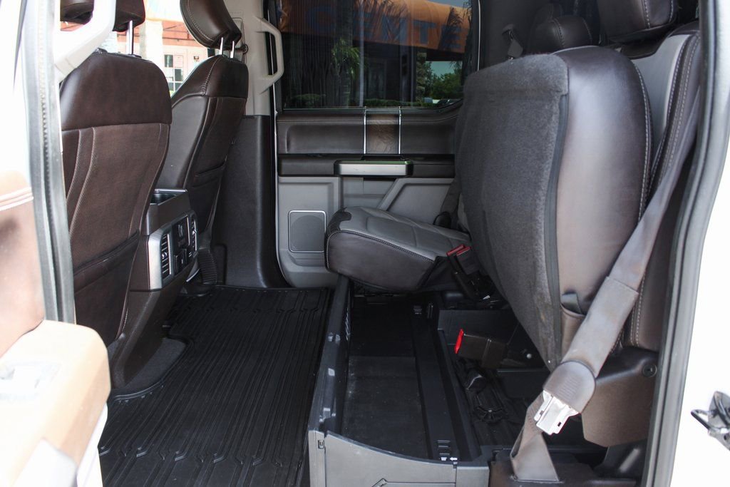 Used 2019 Ford F450 Limited image 43