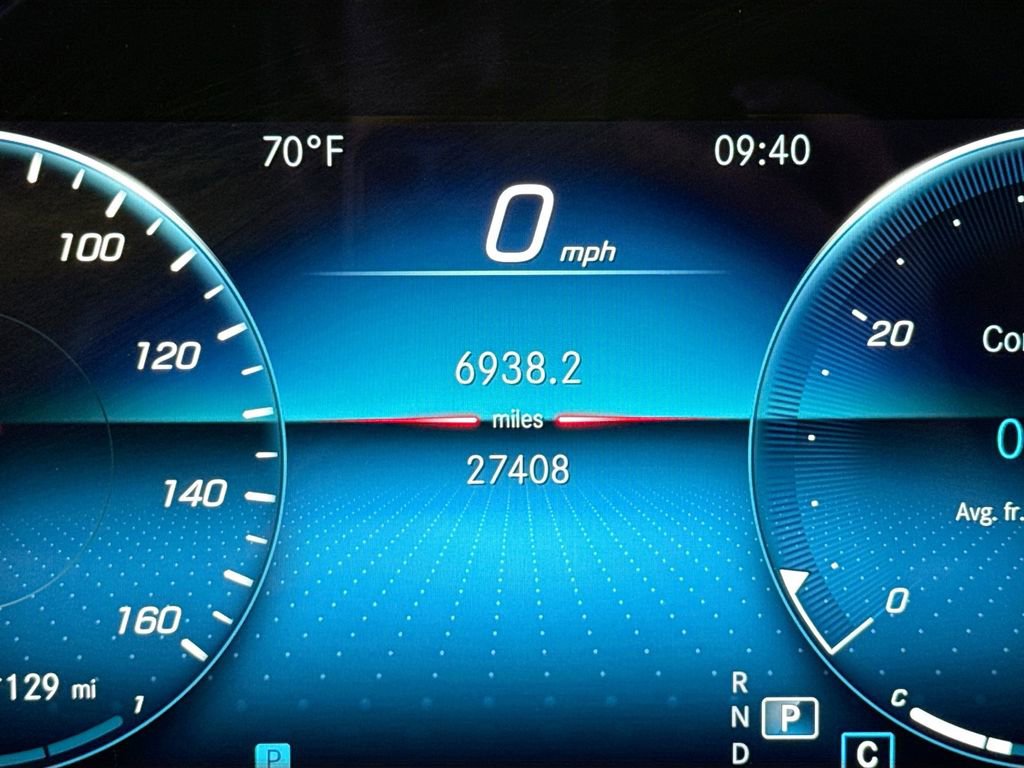 Used 2022 Mercedes-Benz E 350 Sedan image 11