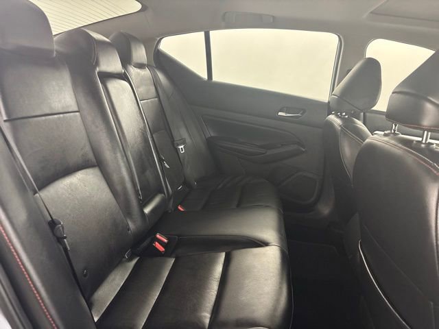 Used 2024 Nissan Altima 2.5 SR w/ SR Premium Package image 13
