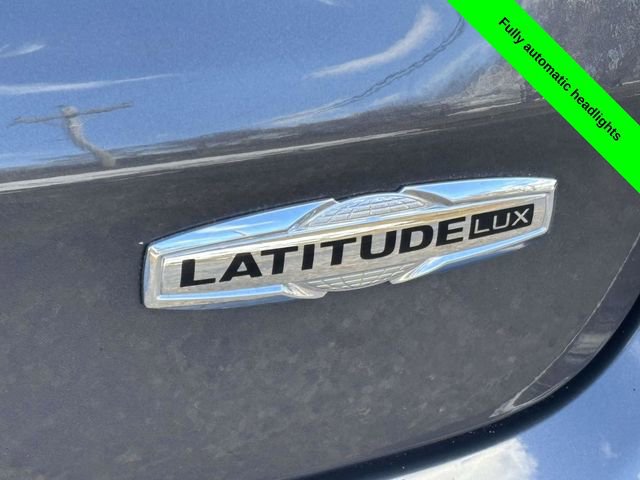 Used 2024 Jeep Compass Latitude image 35