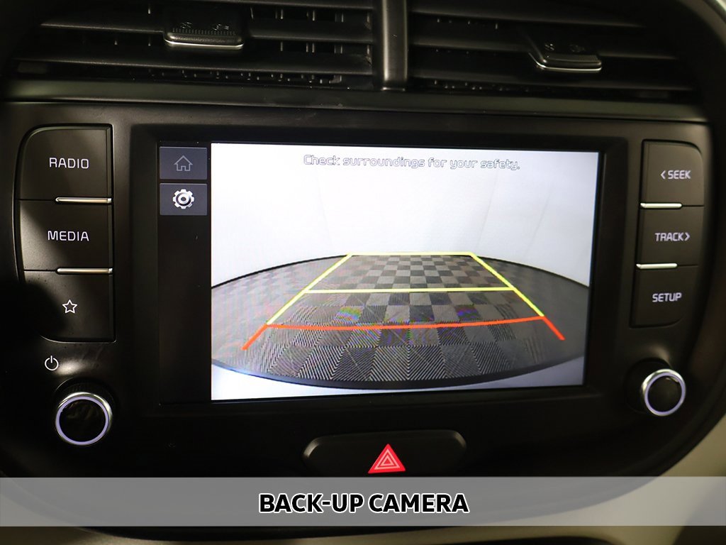 Used 2023 Kia Soul LX w/ LX Technology Package image 5