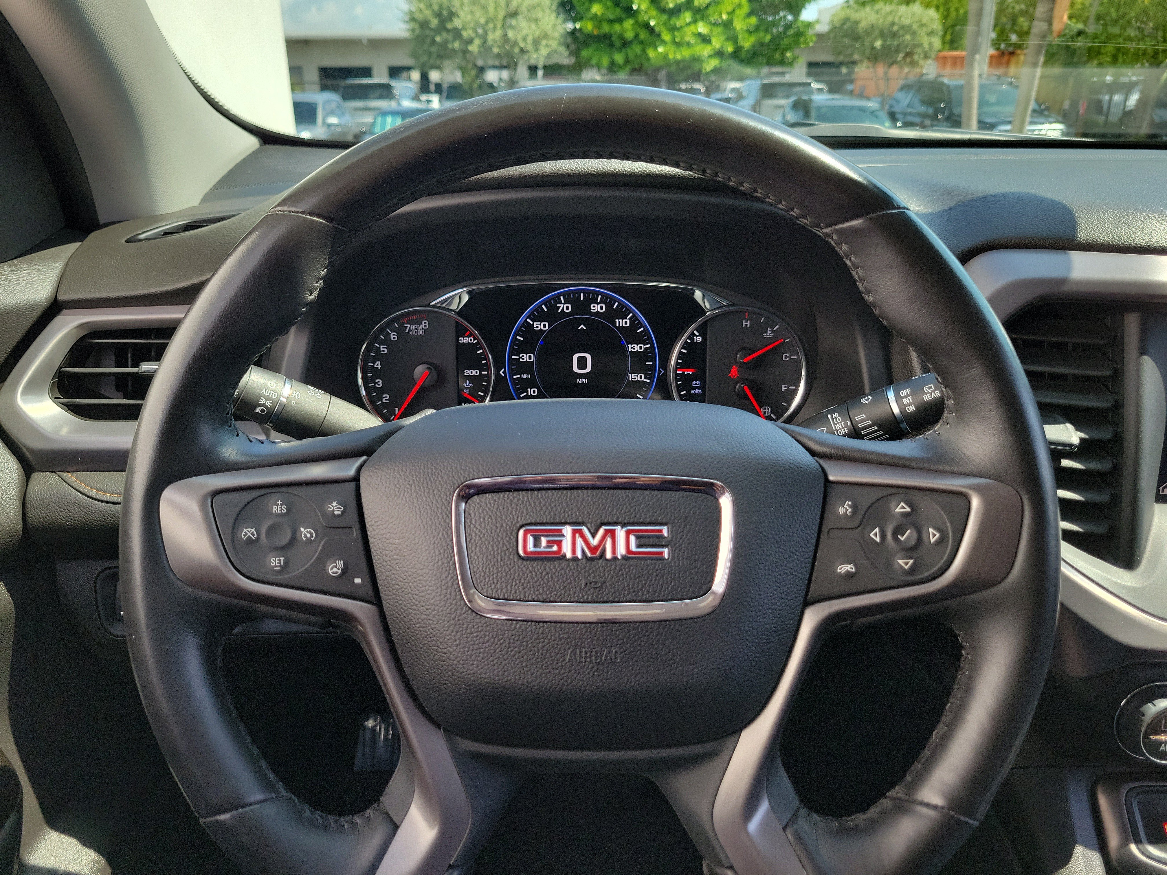 Used 2022 GMC Acadia AT4 w/ Technology Package AWD/4WD image 26