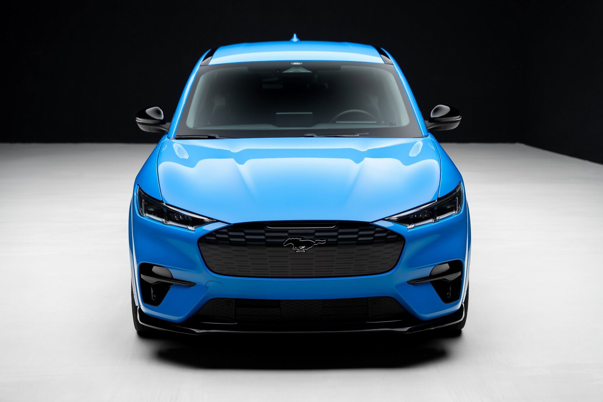 Used 2021 Ford Mustang Mach-E GT image 5