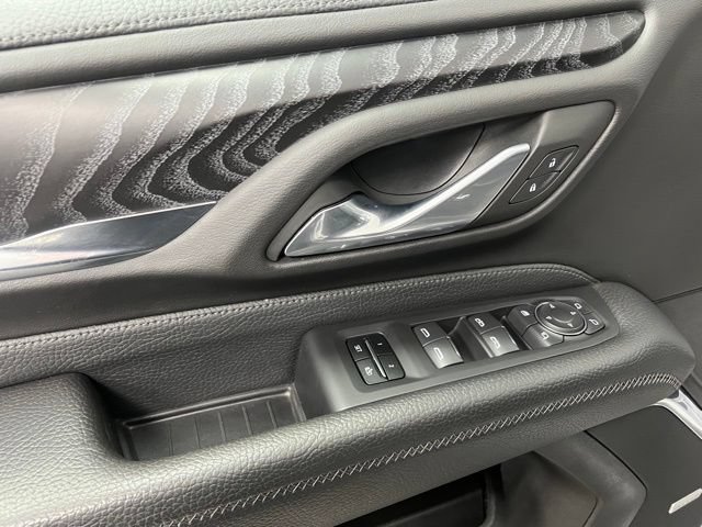 Used 2023 GMC Yukon Denali AWD/4WD image 23