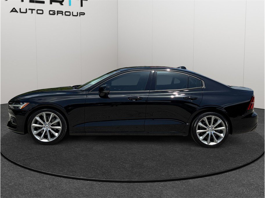 Used 2020 Volvo S60 T5 Momentum FWD image 5