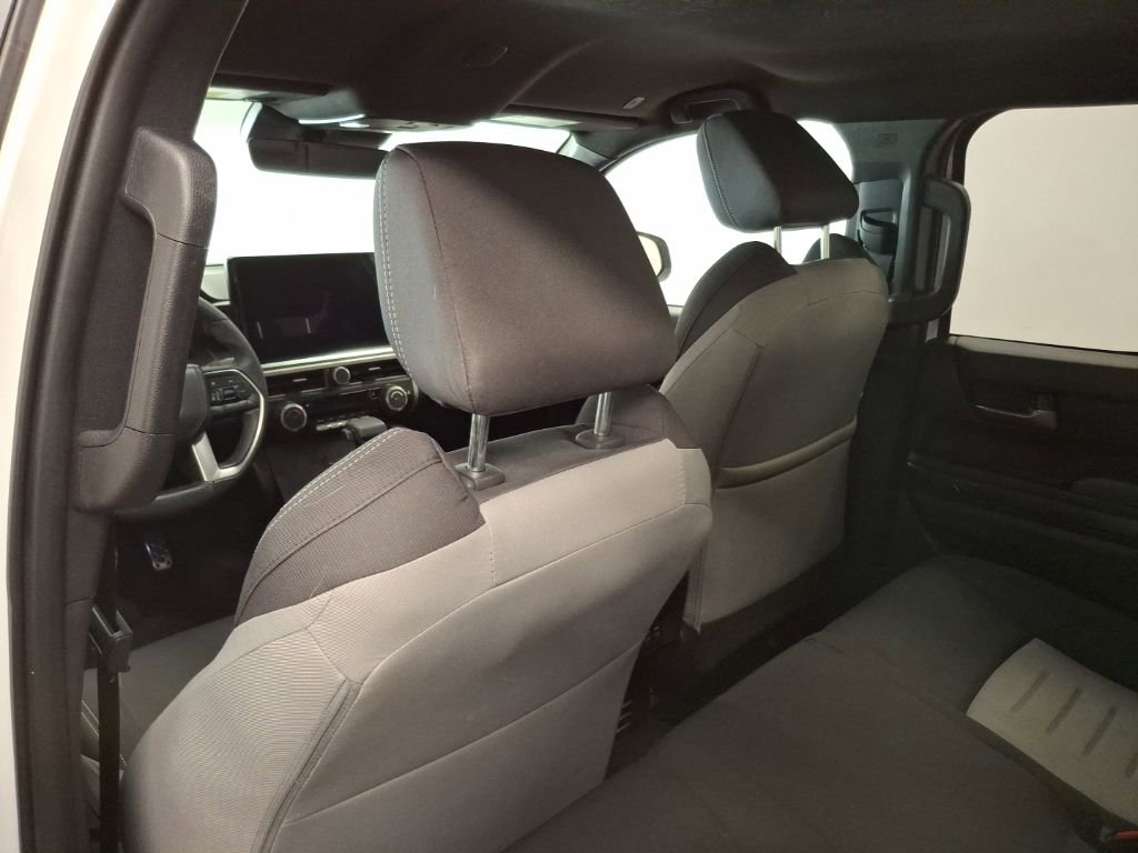 Used 2025 Toyota Tacoma TRD Sport AWD/4WD image 11