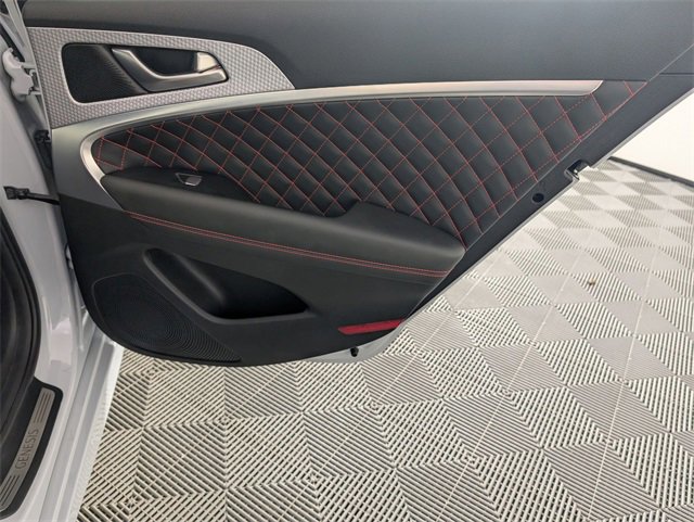 Used 2022 Genesis G70 3.3T image 31