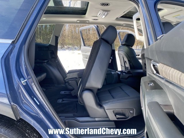 Used 2025 Kia Telluride AWD image 44