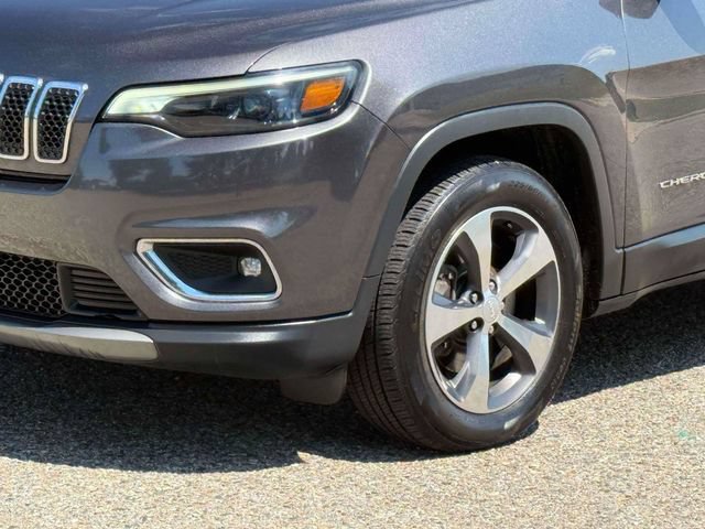 Used 2019 Jeep Cherokee Limited AWD/4WD image 10