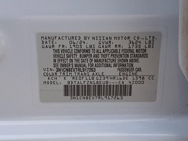 Used 2024 Nissan Versa SV w/ Trunk Package image 8