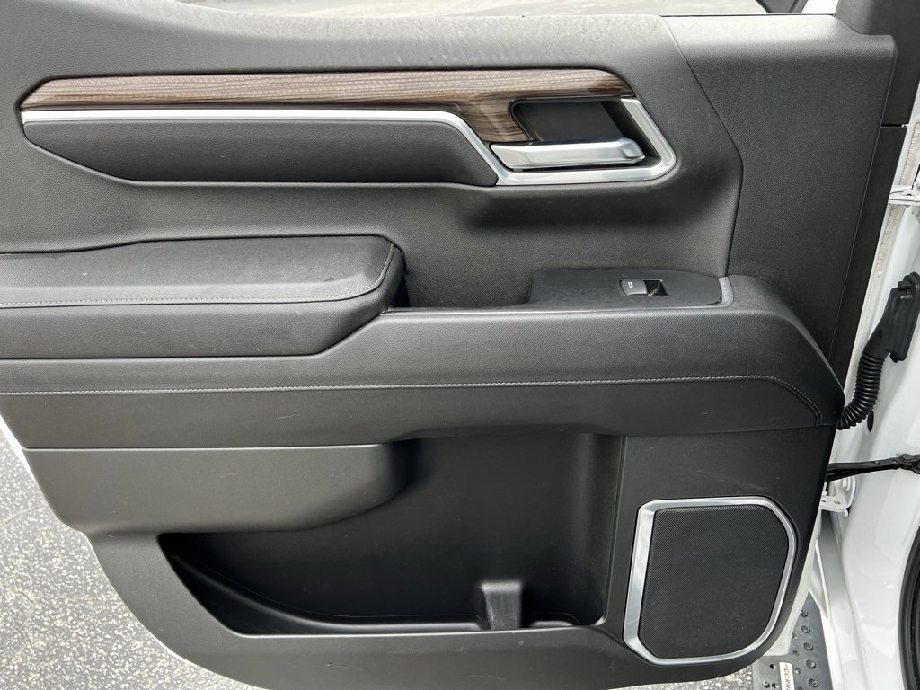 Used 2023 Chevrolet Silverado 1500 LT Trail Boss image 22