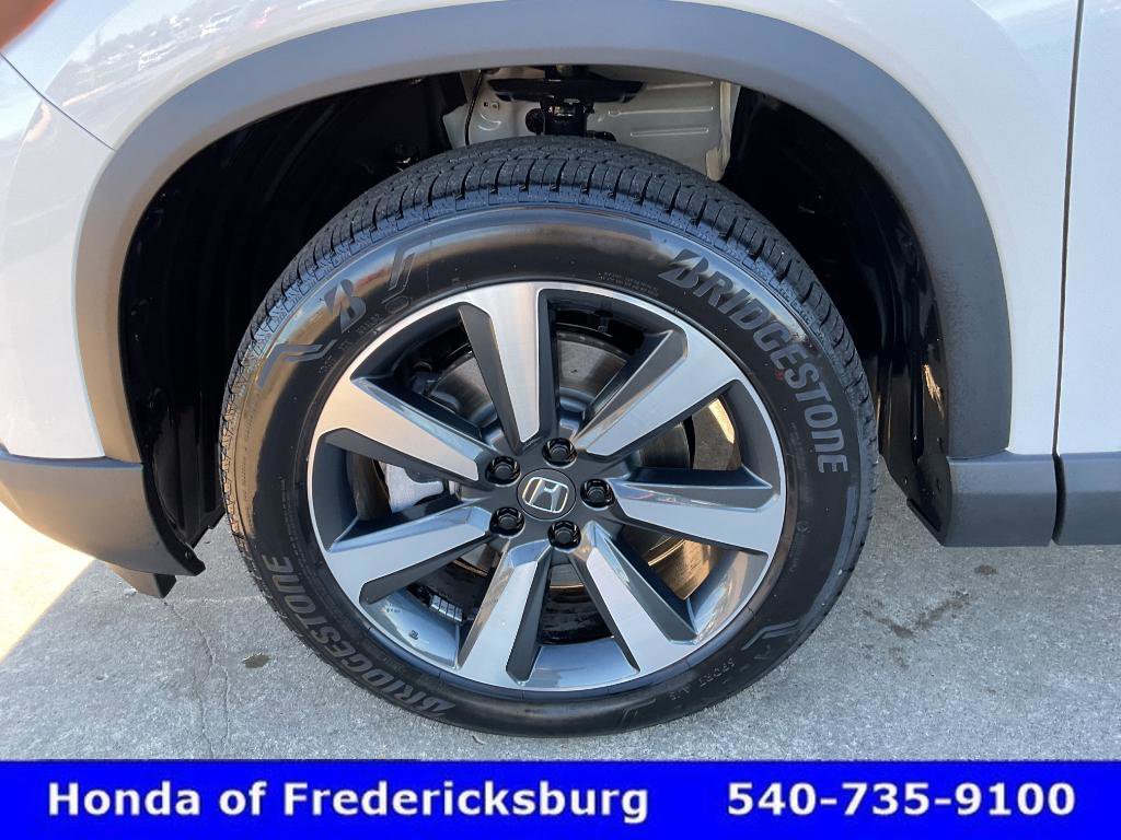 Certified 2025 Honda Pilot Elite video 2