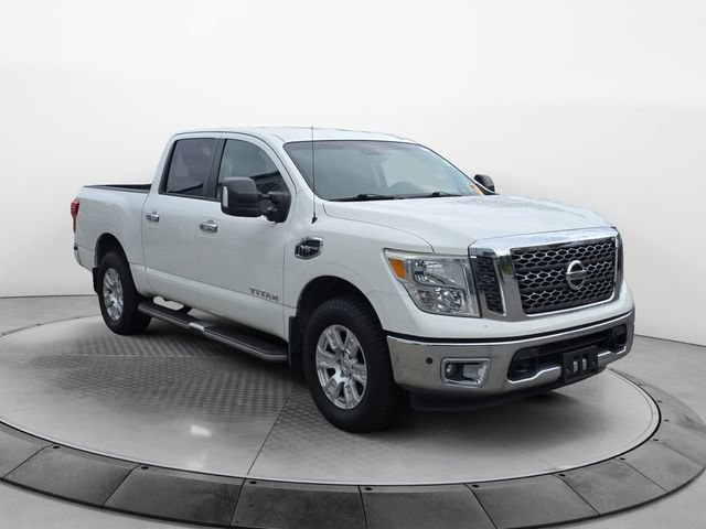 Used 2017 Nissan Titan SV AWD/4WD image 6