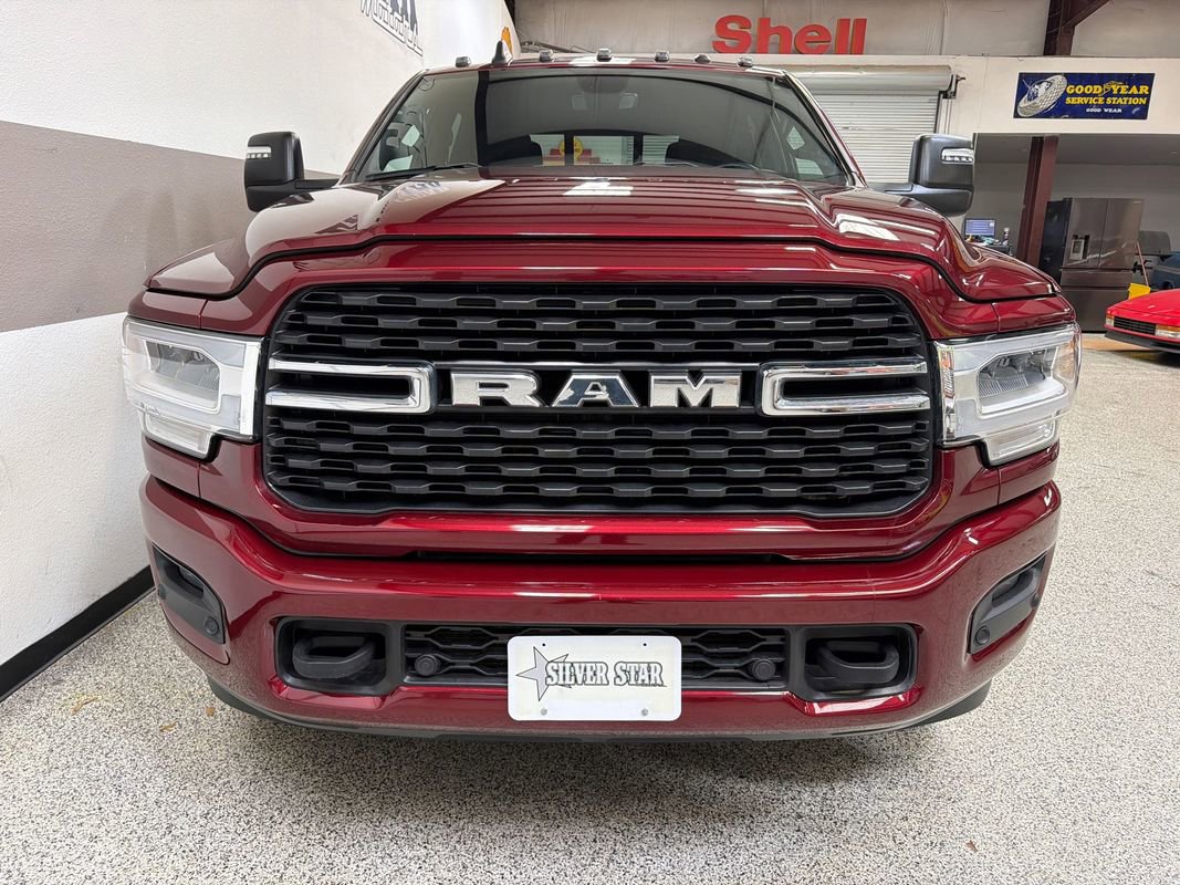 Used 2024 RAM 2500 Big Horn w/ Level 2 Equipment Group AWD/4WD image 2