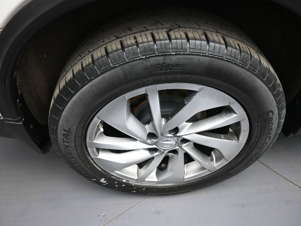 Used 2014 Nissan Rogue SL w/ SL Premium Package image 13