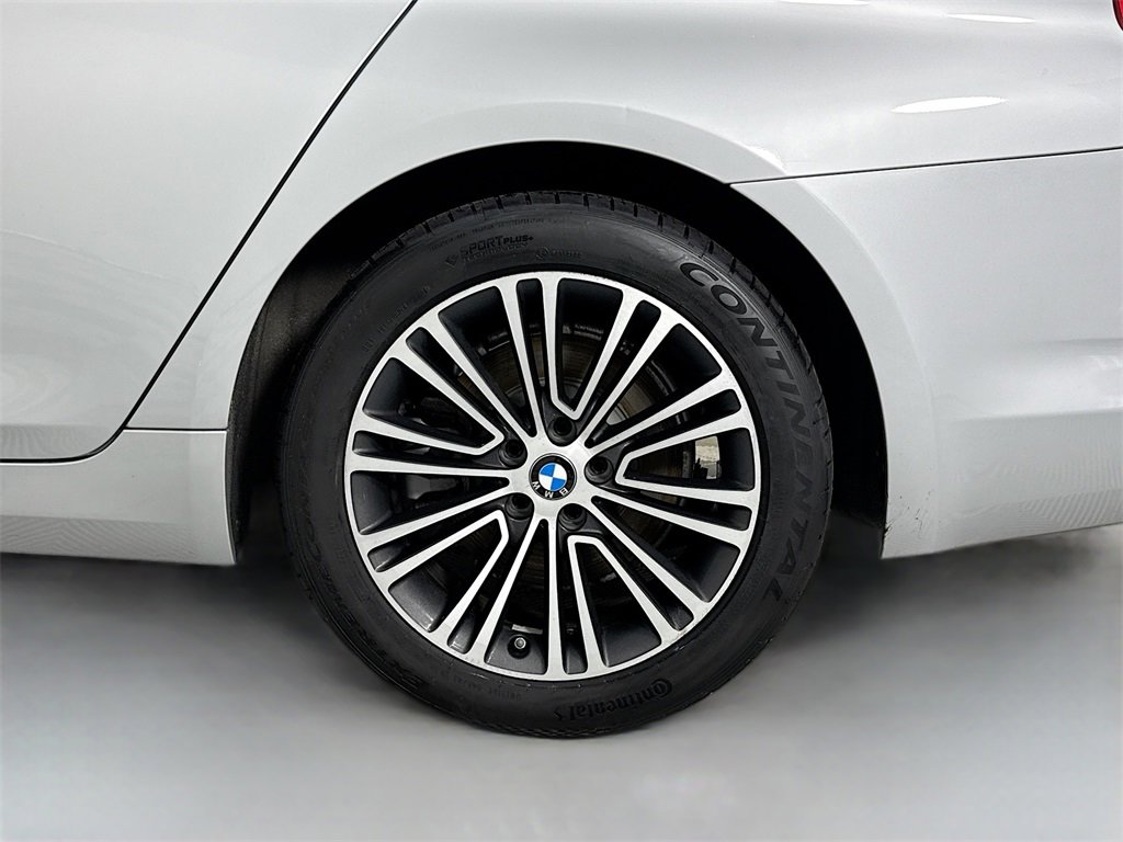 Used 2018 BMW 530i xDrive image 31