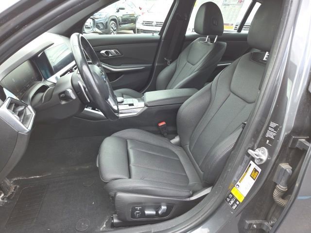 Used 2020 BMW 330i xDrive Sedan w/ Premium Package AWD/4WD image 9