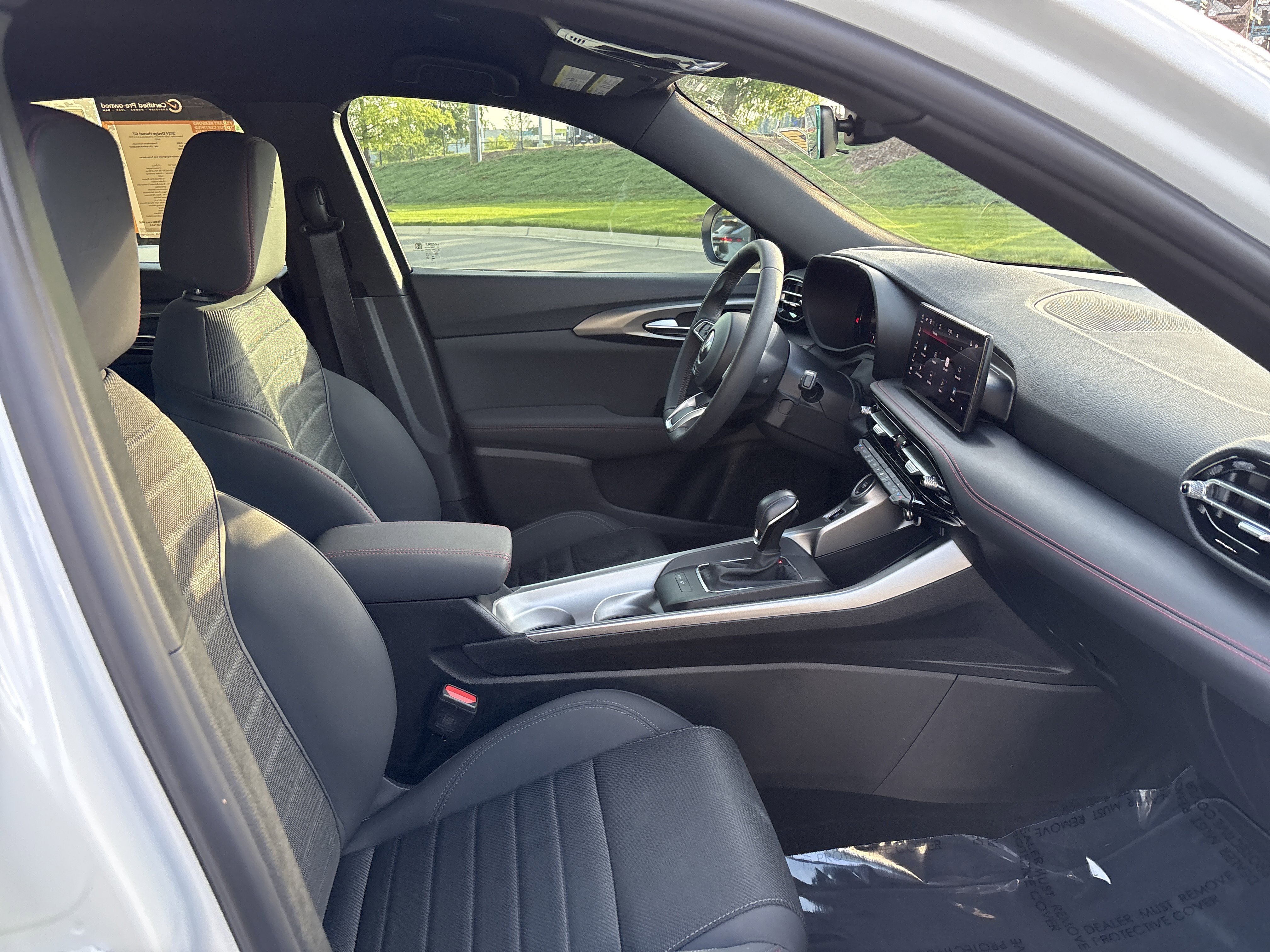 Used 2024 Dodge Hornet GT w/ GT Blacktop Package image 23