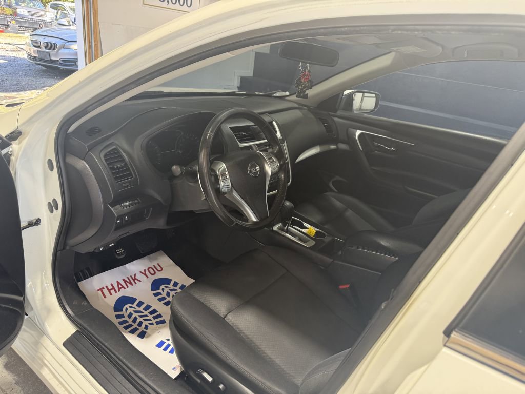 Used 2017 Nissan Altima 2.5 SR image 8