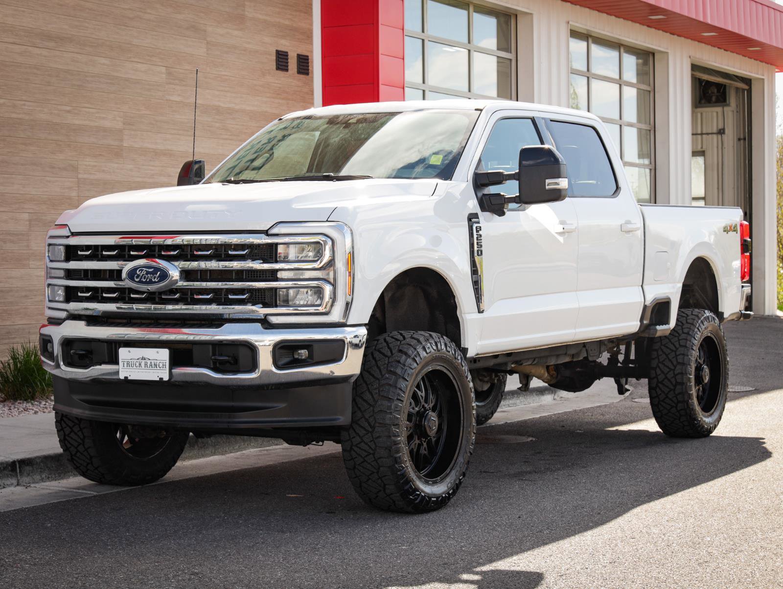 Used 2024 Ford F250 Lariat image 8