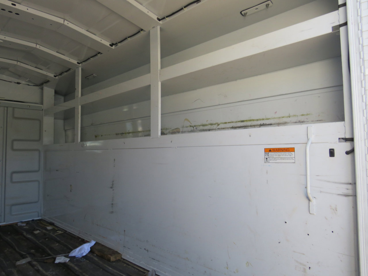 Used 2022 GMC Savana 3500 w/ Power Convenience Package image 27