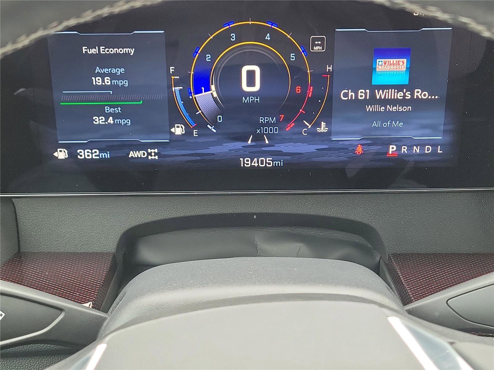 Used 2025 Chevrolet Traverse Z71 w/ Driver Confidence Package AWD/4WD image 26