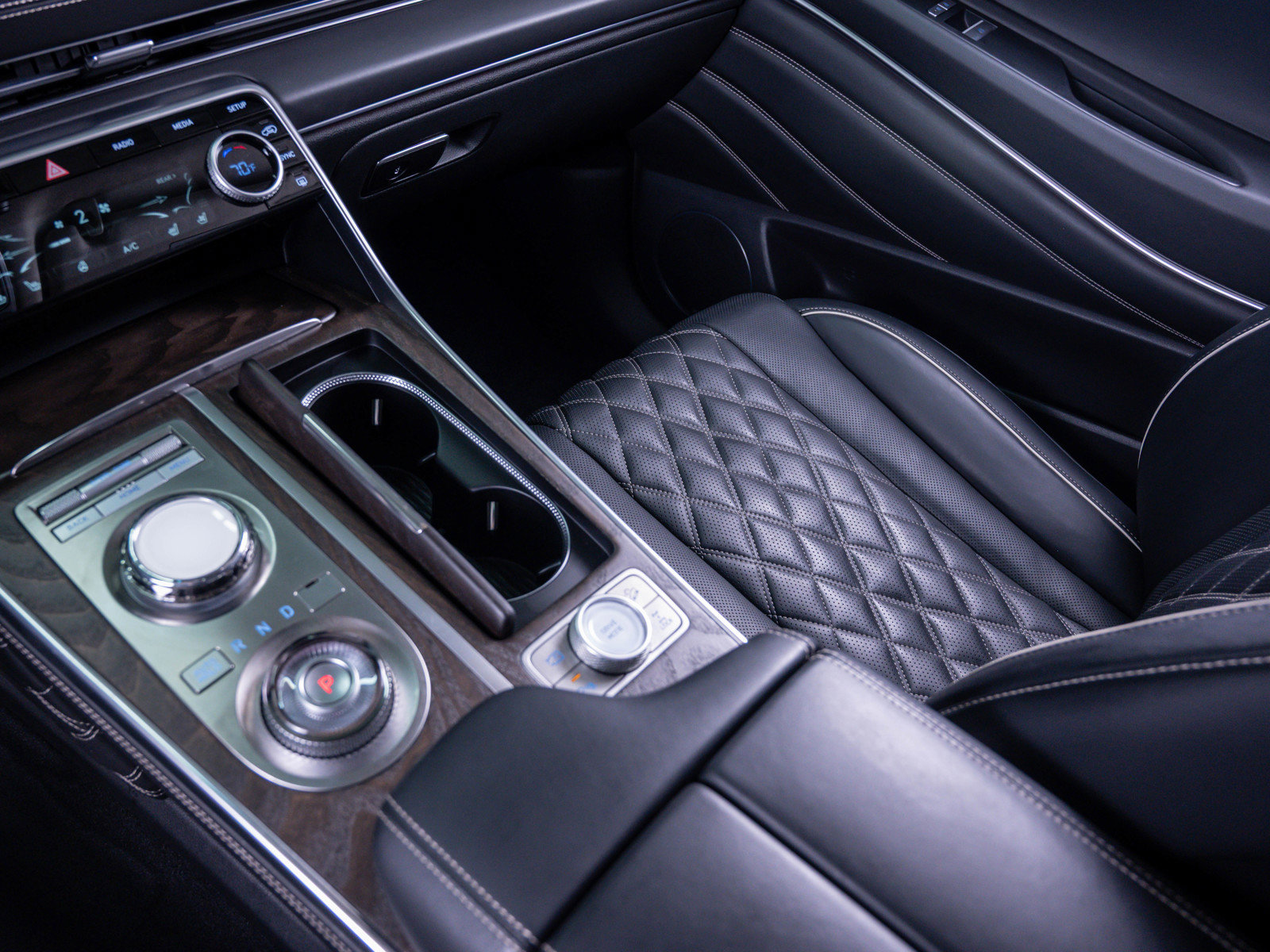 Used 2023 Genesis GV80 3.5T Prestige w/ Prestige Package image 28