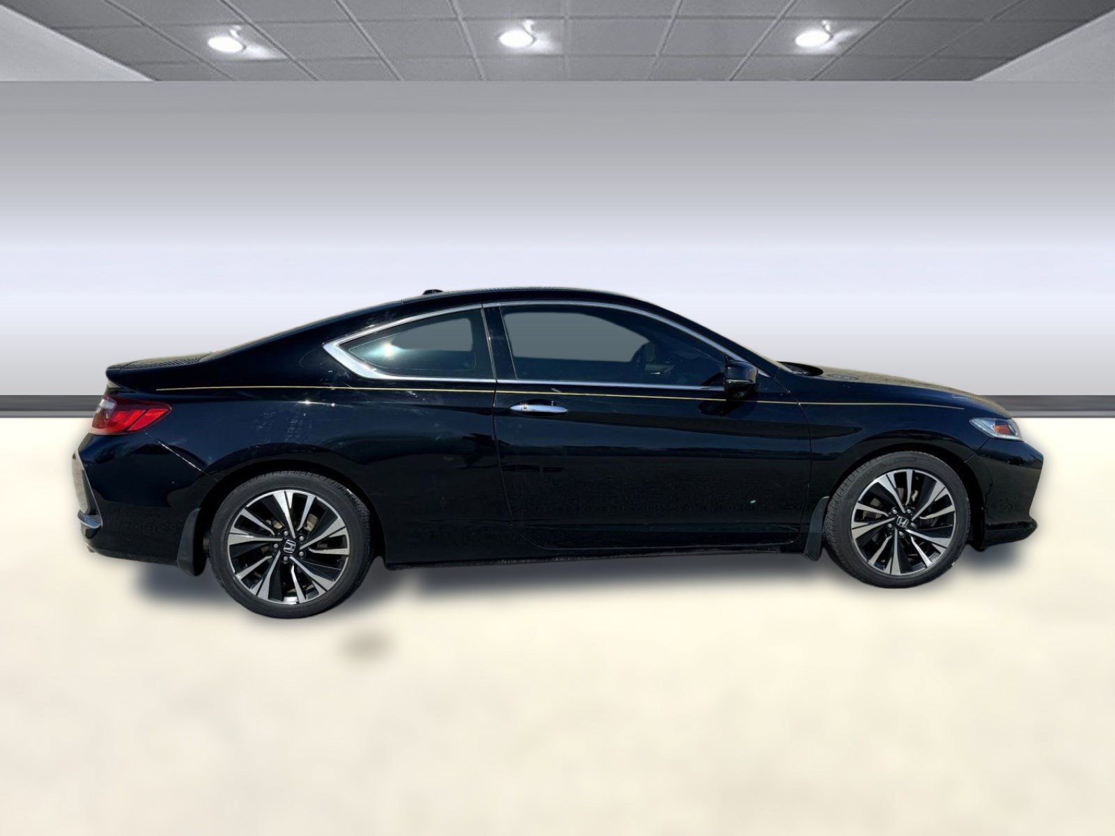 Used 2016 Honda Accord EX-L image 6