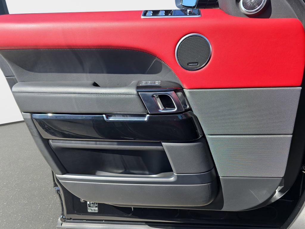 Certified 2022 Land Rover Range Rover Sport HST image 30