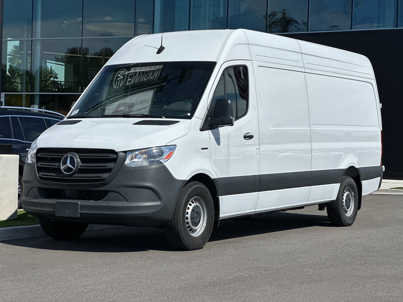 New 2025 Mercedes-Benz eSprinter 170 Cargo image 7