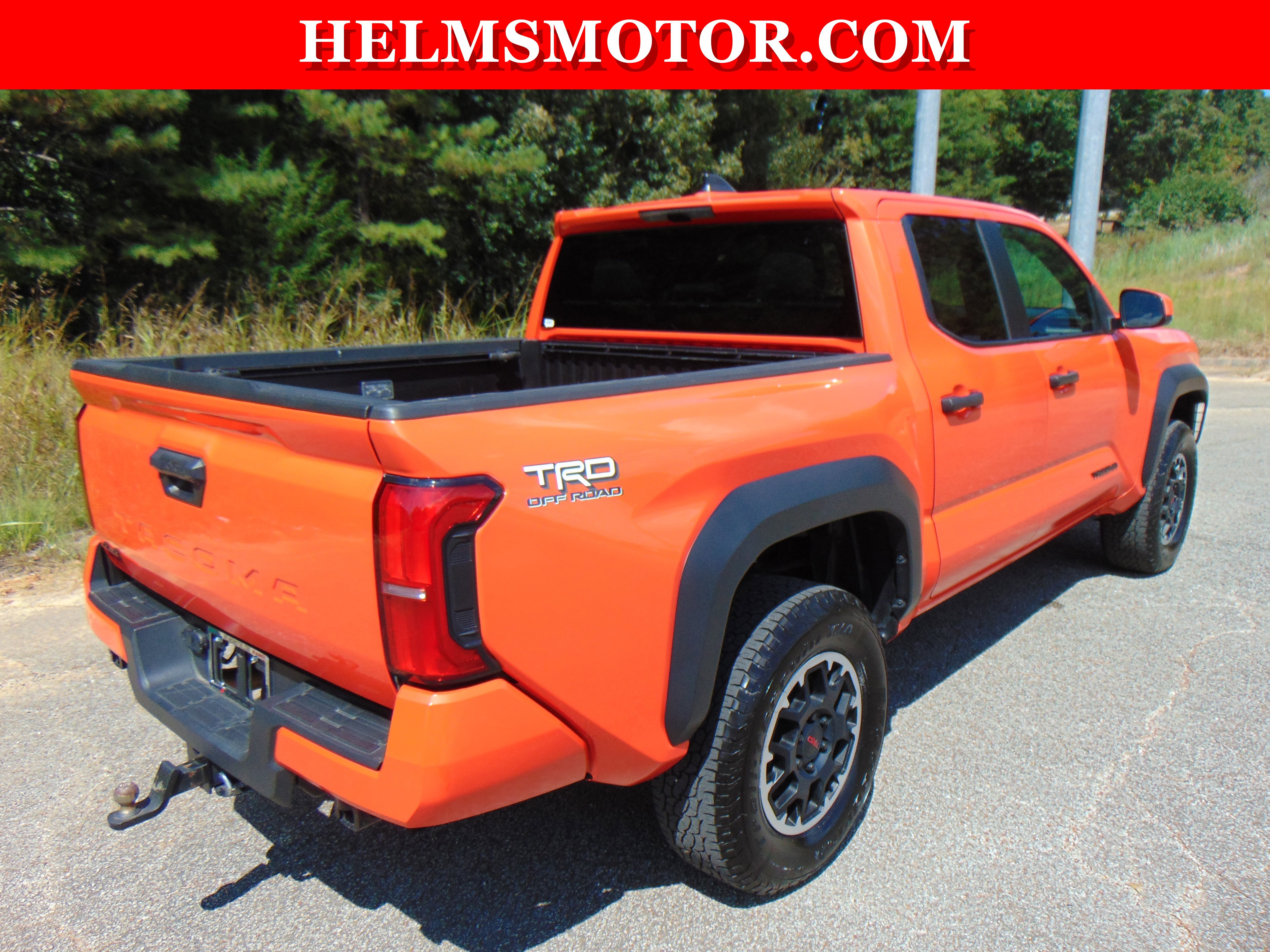 Used 2024 Toyota Tacoma TRD Off-Road image 14