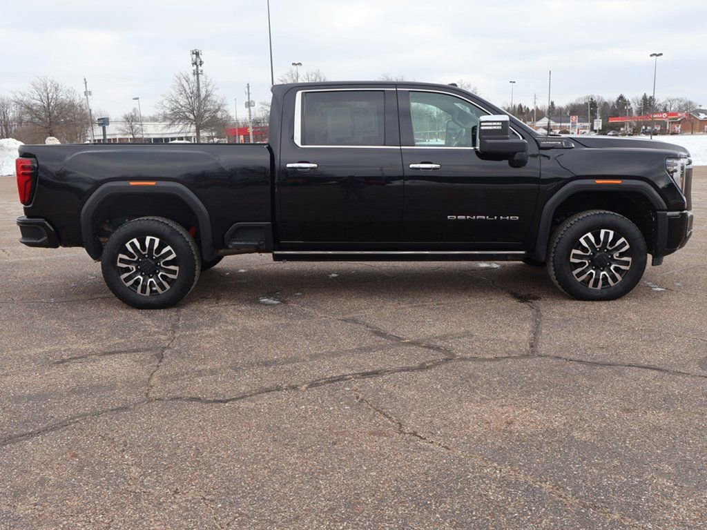 Used 2024 GMC Sierra 2500 Denali Ultimate w/ Max Trailering Package image 22