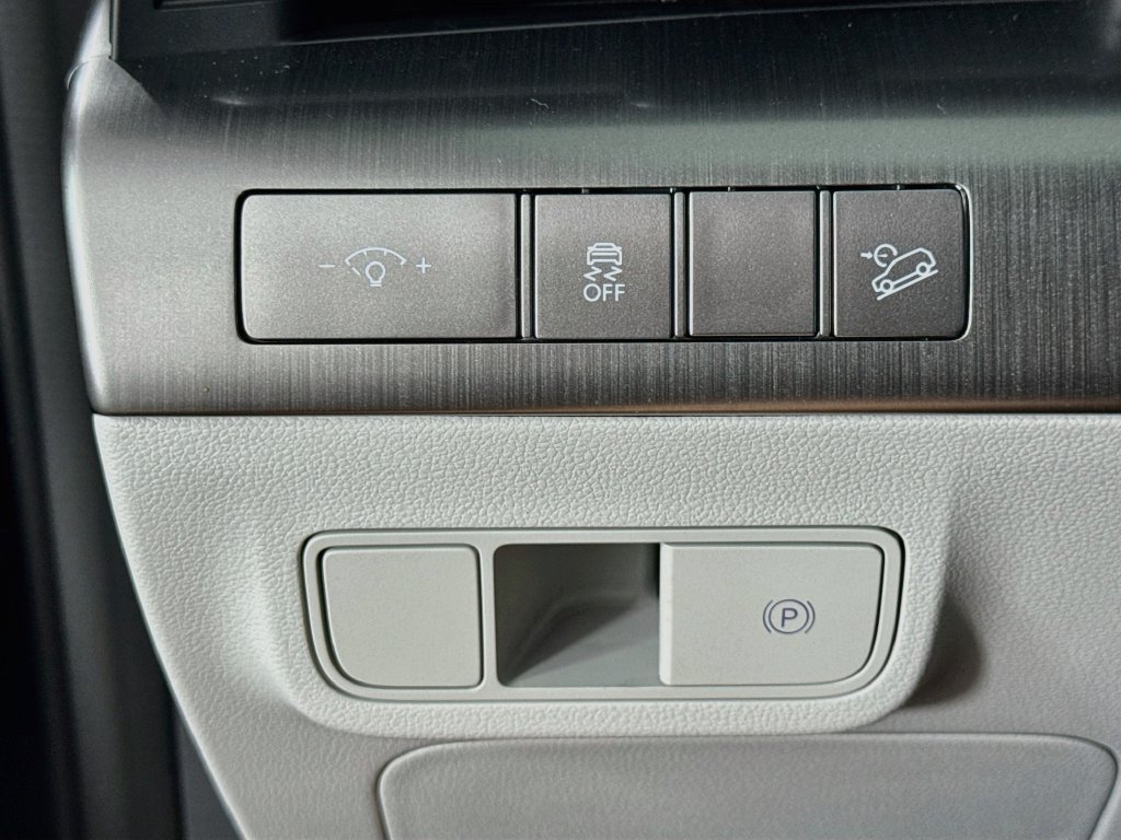 New 2027 Hyundai Kona SE AWD/4WD image 19