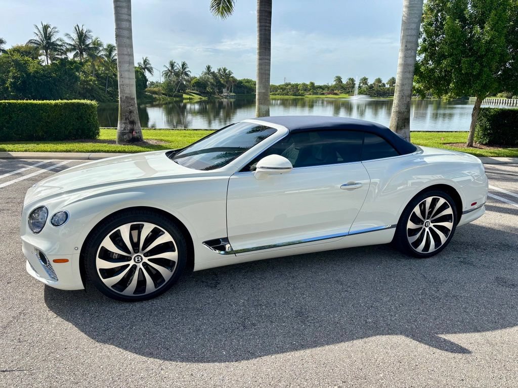 Used 2024 Bentley Continental GT AWD/4WD image 2