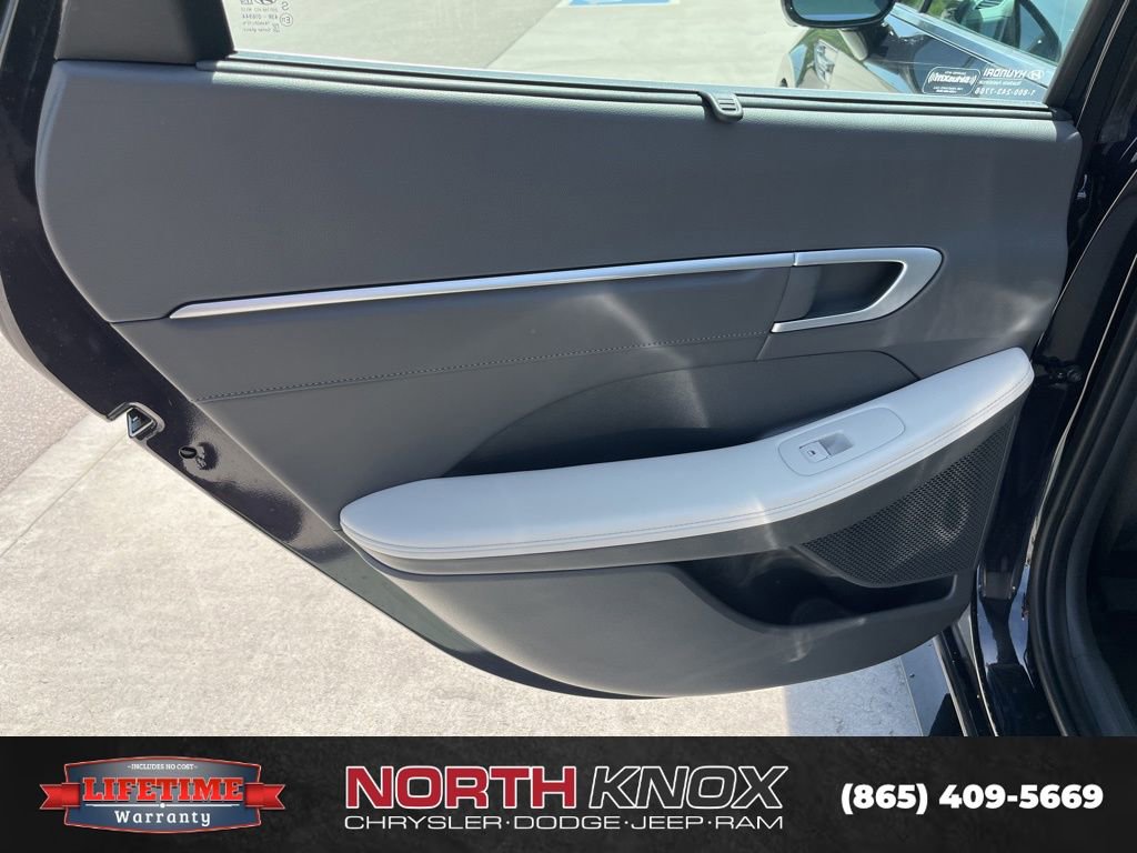 Used 2024 Hyundai Sonata Limited FWD image 17
