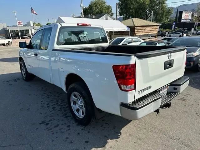 Used 2014 Nissan Titan S w/ Tow Package RWD image 4