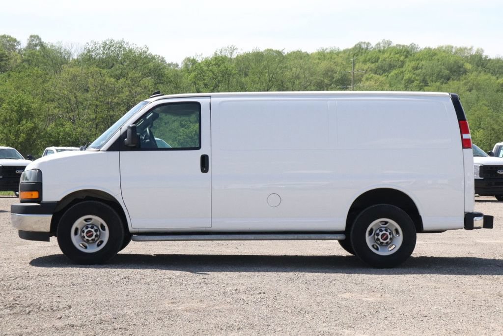 Used 2024 GMC Savana 2500 w/ Driver Convenience Package RWD image 5