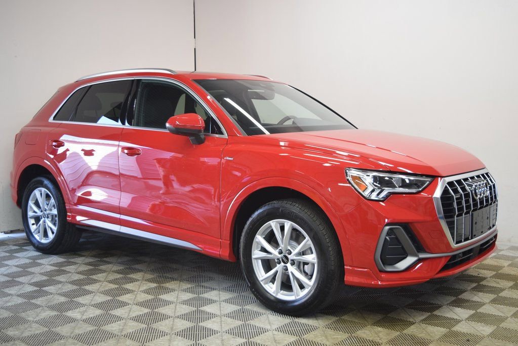 New 2025 Audi Q3 2.0T Premium Plus image 1