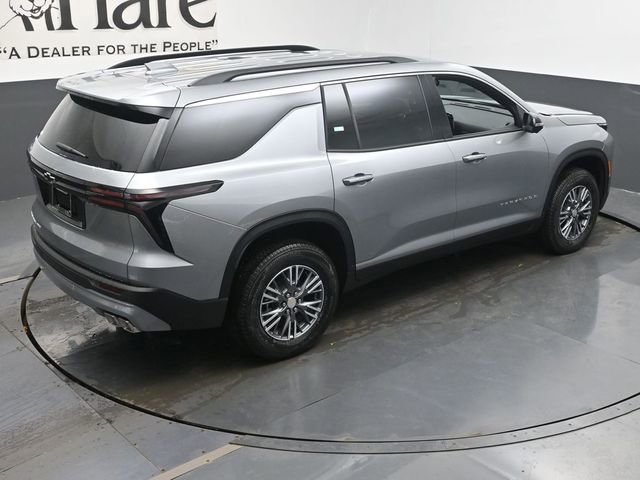 New 2026 Chevrolet Traverse LT w/ Driver Confidence Package AWD/4WD image 19