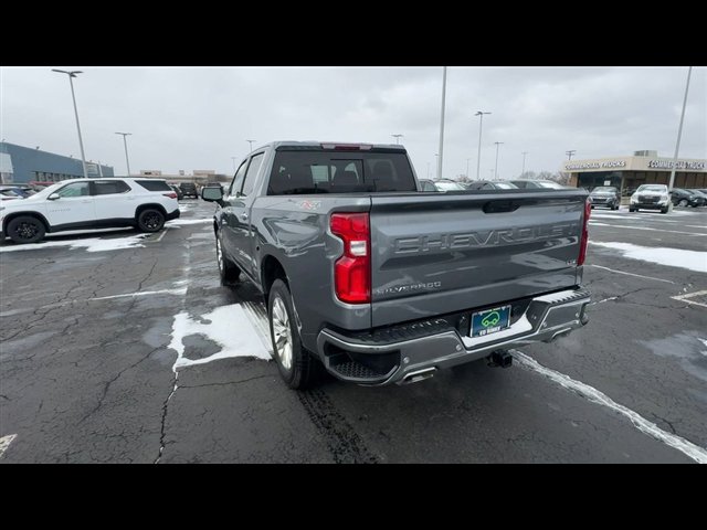 Certified 2021 Chevrolet Silverado 1500 LTZ w/ Safety Package II image 7