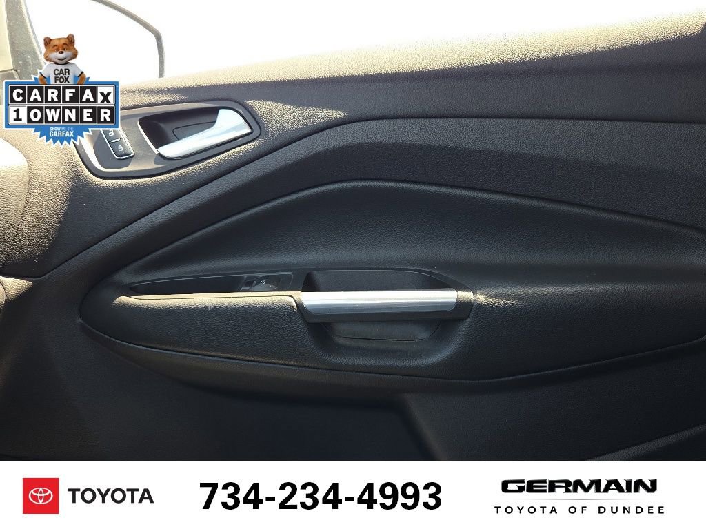 Used 2014 Ford Escape Titanium w/ Equipment Group 401A AWD/4WD image 25
