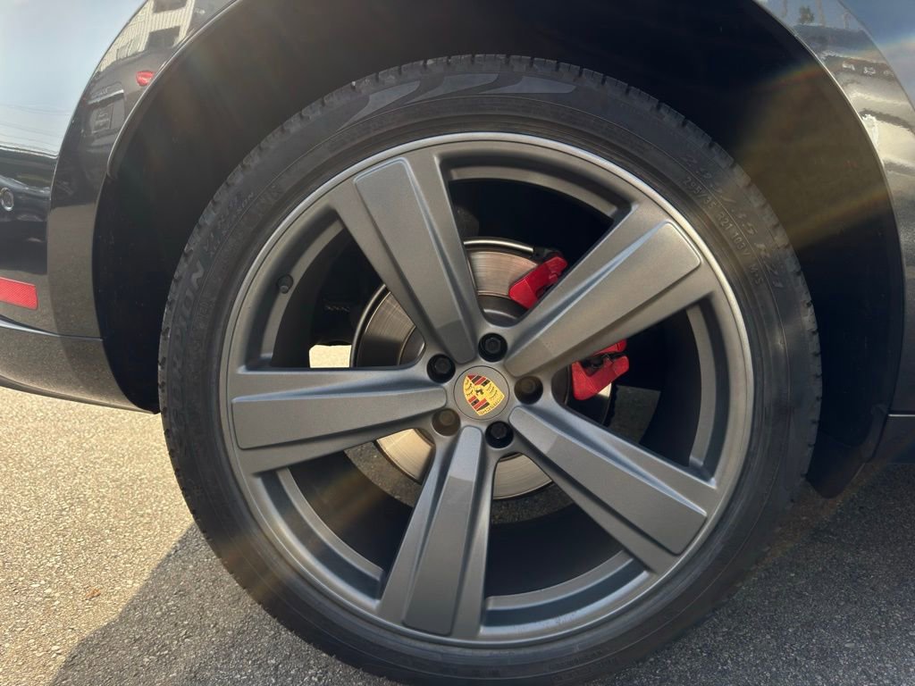 Used 2022 Porsche Macan S image 14