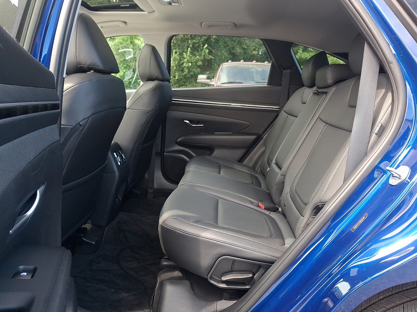 Certified 2024 Hyundai Tucson SEL w/ Convenience Package AWD/4WD image 11
