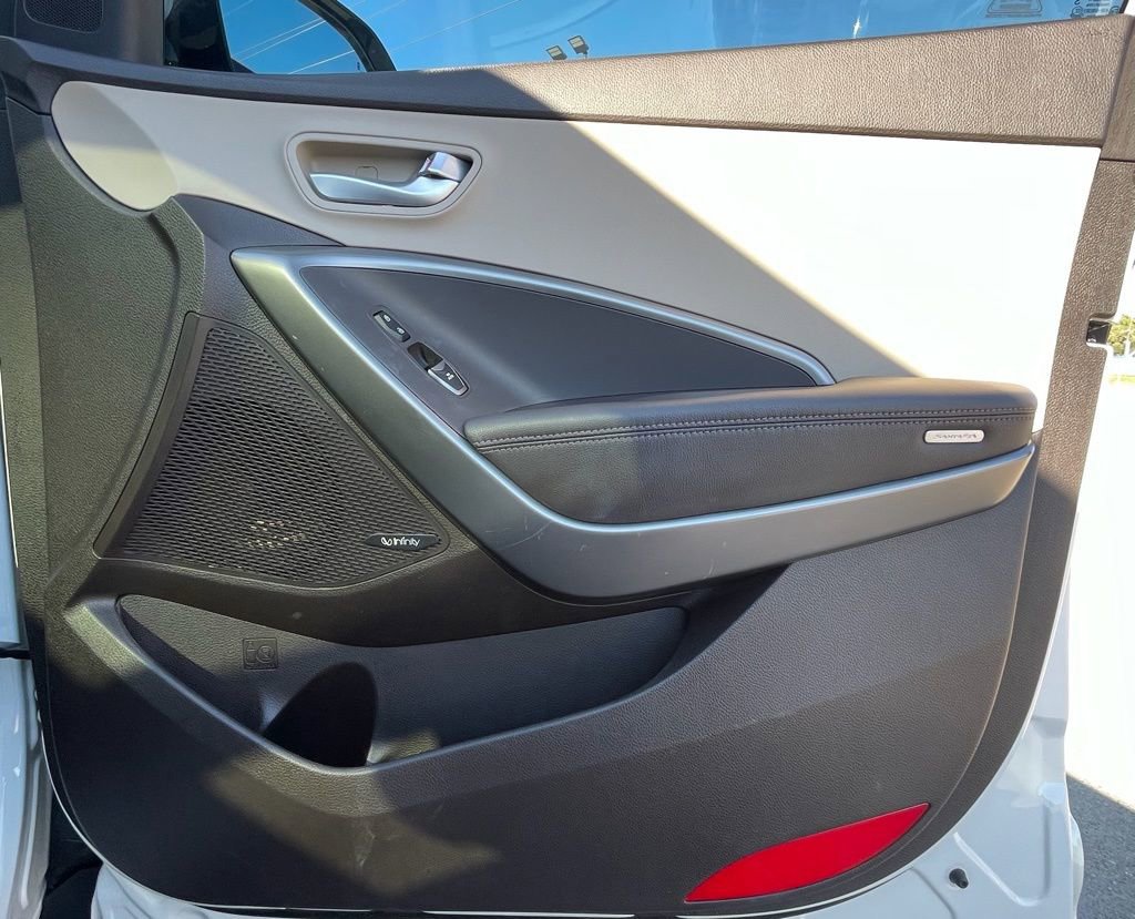 Used 2019 Hyundai Santa Fe XL FWD image 39