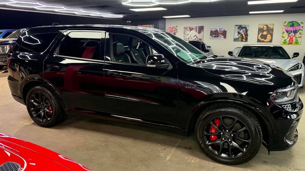 Used 2021 Dodge Durango SRT w/ Technology Group AWD/4WD image 3