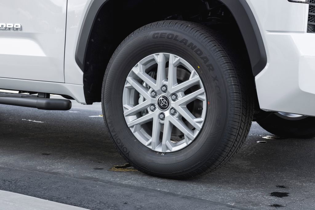New 2025 Toyota Tundra SR5 image 4