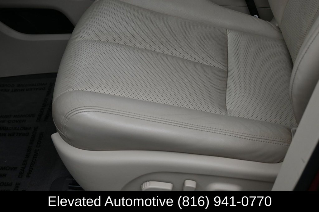 Used 2017 Nissan Murano SL AWD/4WD image 16