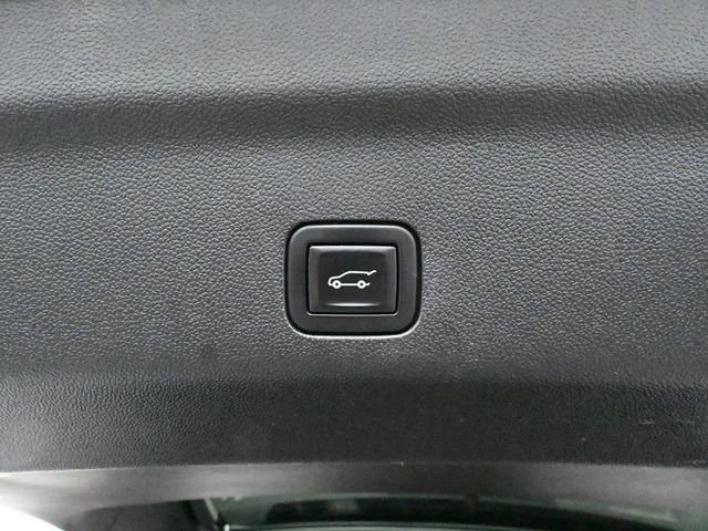 Used 2021 Chevrolet Tahoe Premier w/ Premium Package image 52