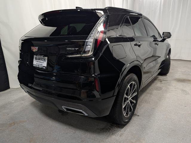 Used 2024 Cadillac XT4 Sport image 3
